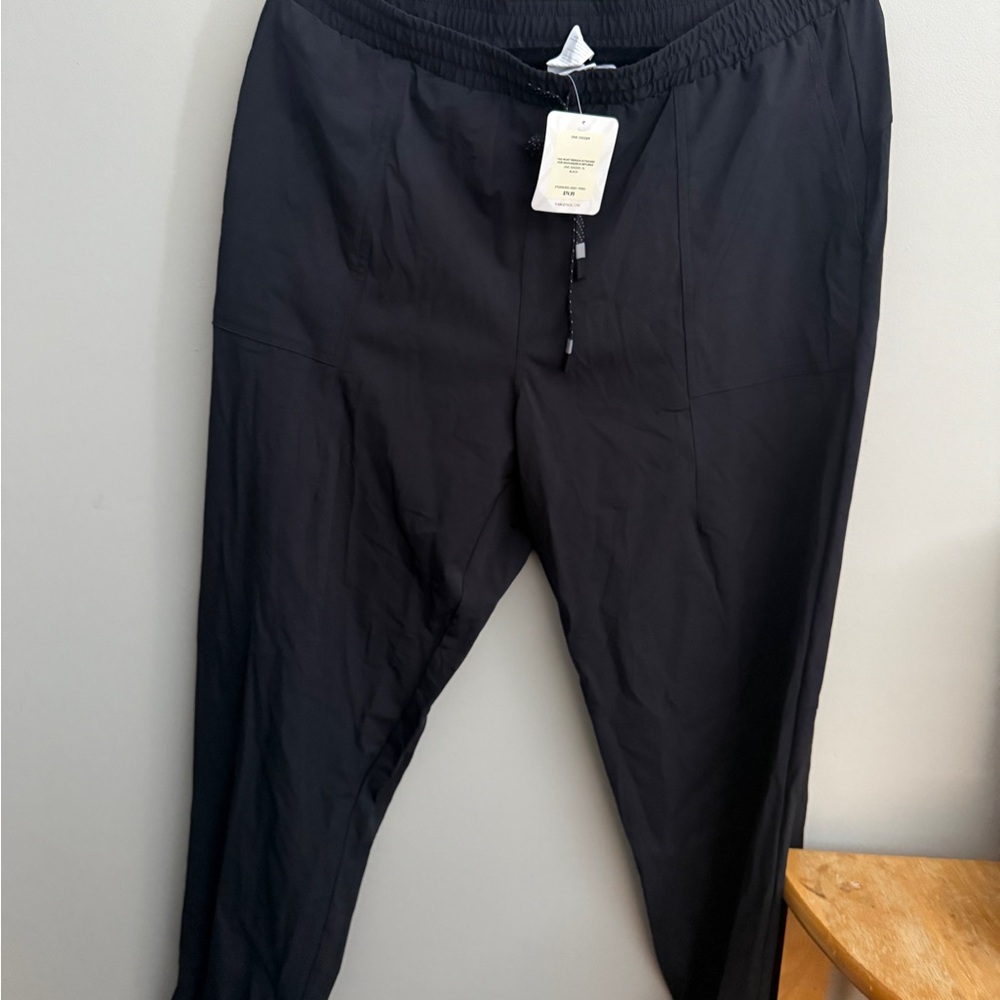 Fabletics The One Jogger - M Tall